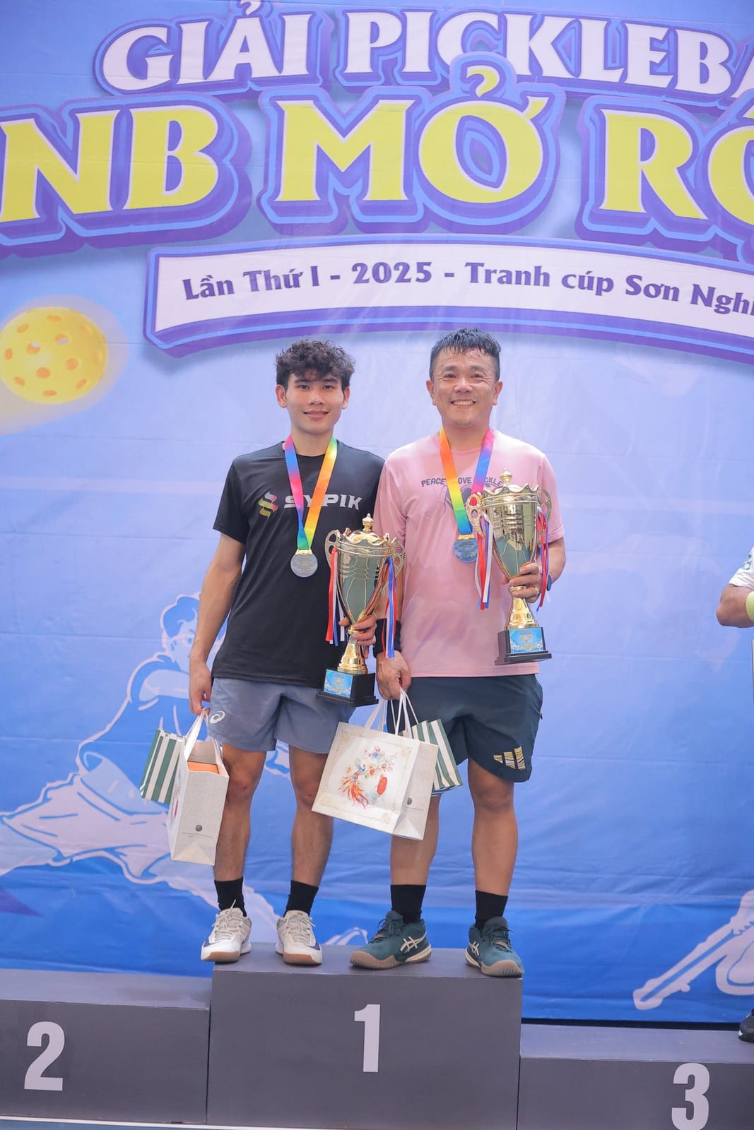 VĐV Sypik tại sân pickleball