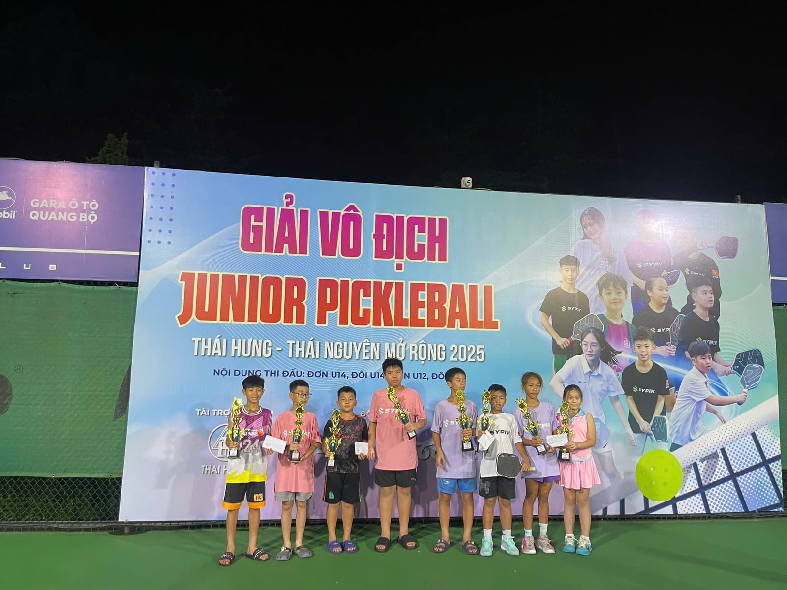 VĐV Sypik tại sân pickleball