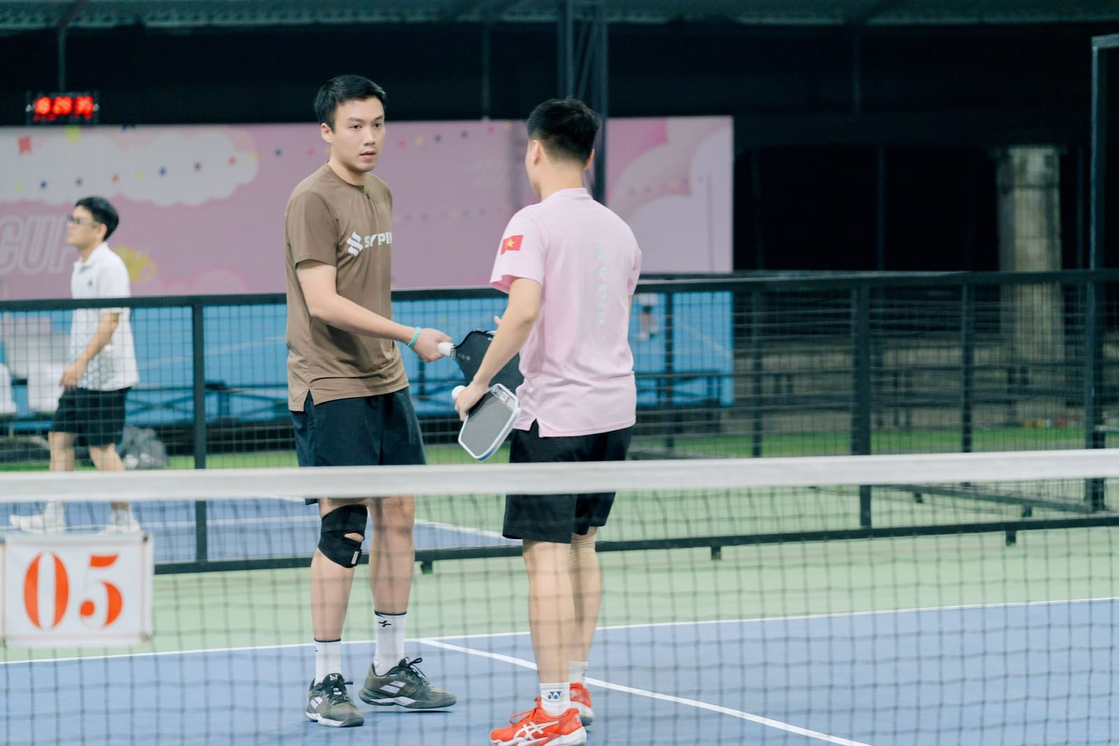 VĐV Sypik thi đấu pickleball
