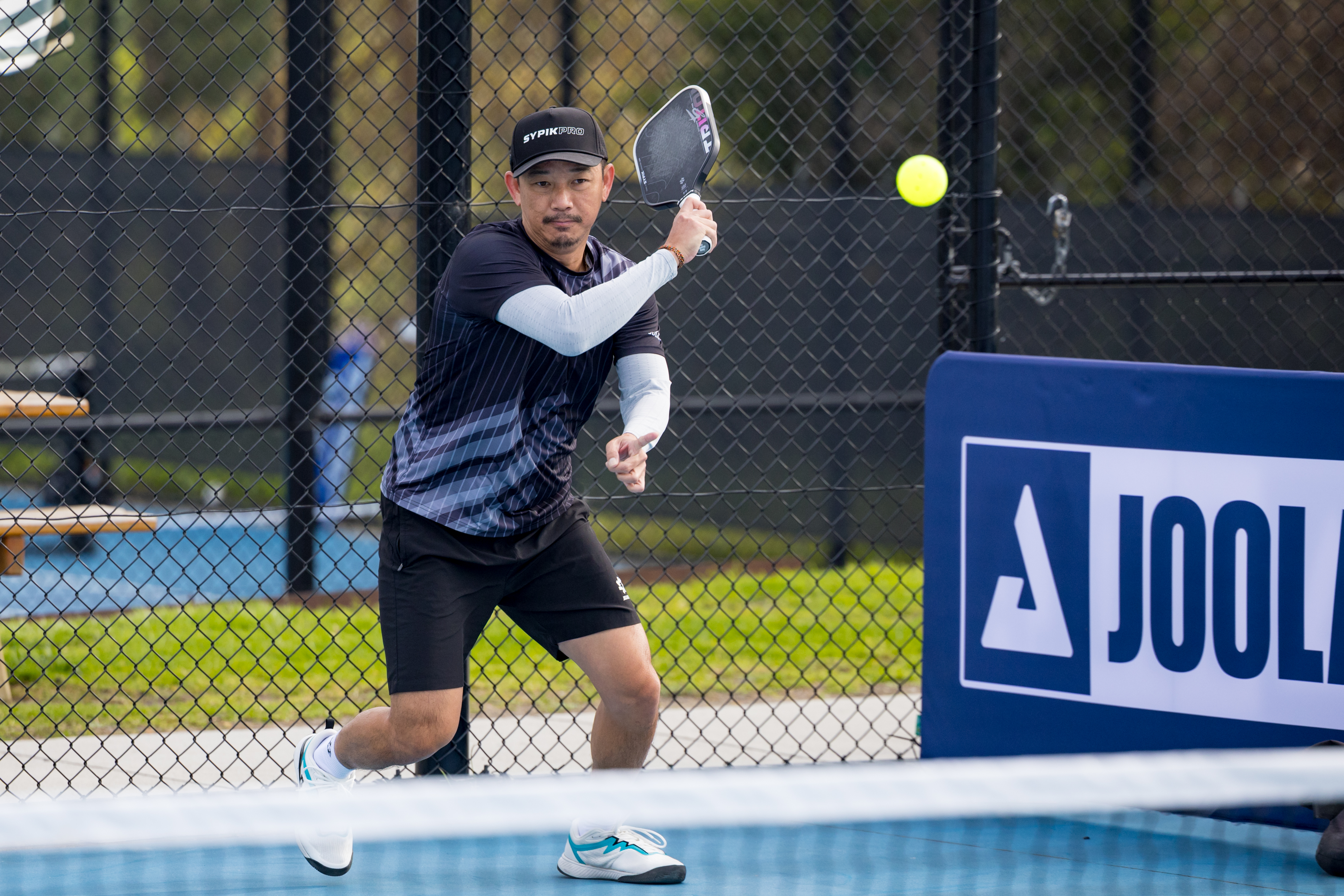 VĐV Sypik thi đấu pickleball